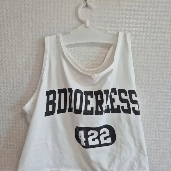 [BUNJANG] Sleeveless T-Shirt White / 민소매 티셔츠