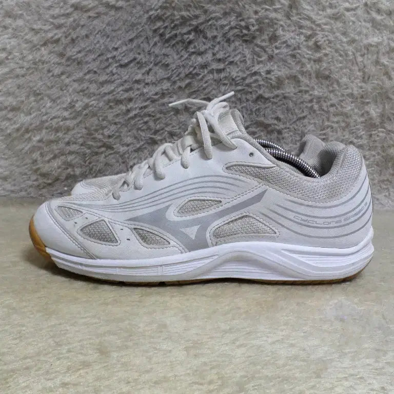 [BUNJANG] Mizuno Cyclone Speed 3 Running Shoes / 후루룩구제2 280 미즈노 사이클론 스피드3 운동화 260724