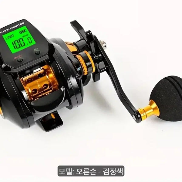 [BUNJANG] Wildwolf LED Electronic Counter Baitcasting Reel Black (Right Handle) Sealed / LED전자식계수베이트캐스팅릴 블랙 (우핸들) 미개봉정확한 라인 카운팅 미터와 낚시 알람 기능이 있는 와일드울프 캐스팅릴이에요7.2:1 기어비와 10KG의 강력한 브레이크 시