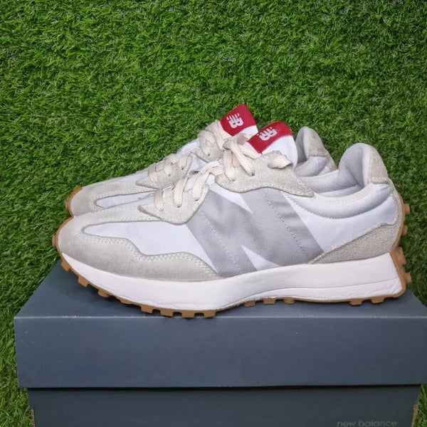 [BUNJANG] New Balance 327 Sneakers (Size 270) / 뉴발란스 327 운동화 (270)