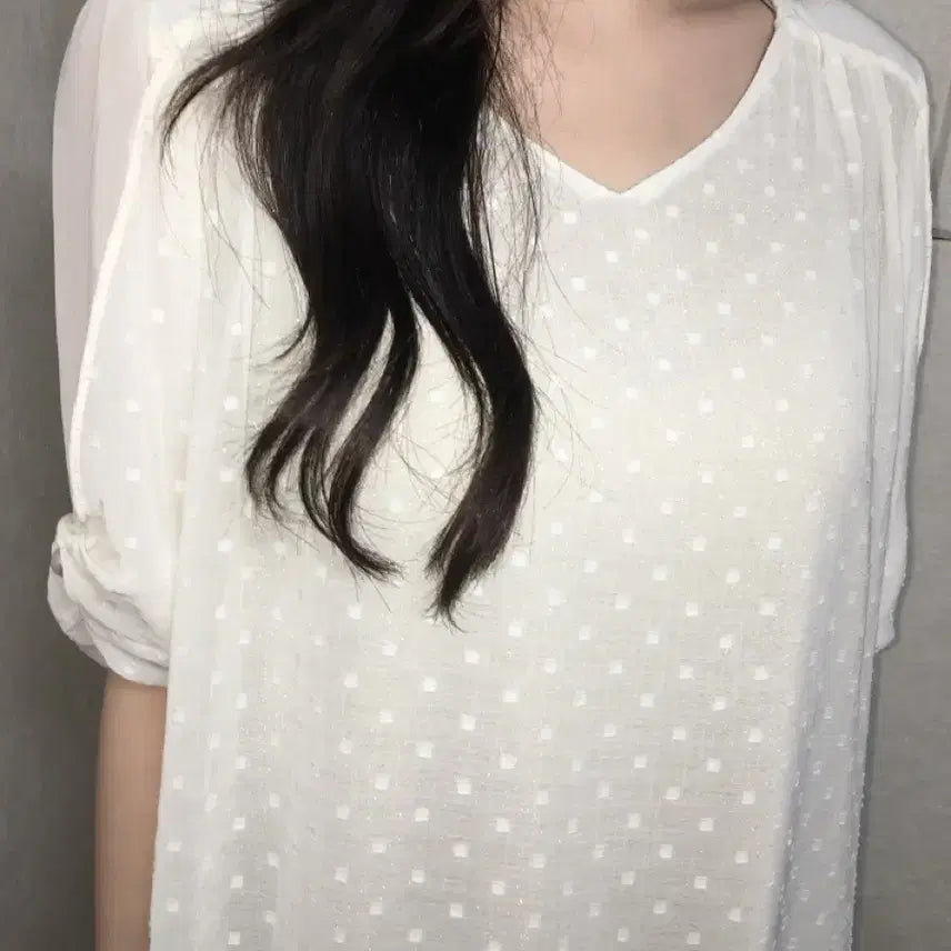 [BUNJANG] Chiffon Shirring Pearl Detail Top / 쉬폰 셔링 탑