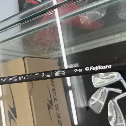 [BUNJANG] Fujikura Ventus Black Plus Wood Shaft (3-Wood, Callaway Sleeve, IOMIC Grip) / 후지쿠라 샤프트 벤투스블랙플러스 우드 3번 캘러웨이 슬리브 이오믹그립