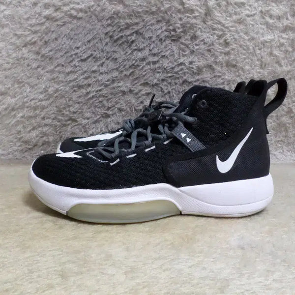 [BUNJANG] Nike Zoom Rise 2 Basketball Shoes / 후루룩구제2 275 나이키 줌라이즈2 농구화 260724