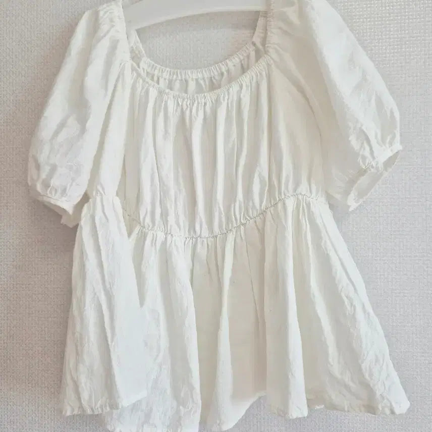 [BUNJANG] Puff Sleeve Square Neck Blouse White / 퍼프소매 스퀘어넥 블라우스 화이트