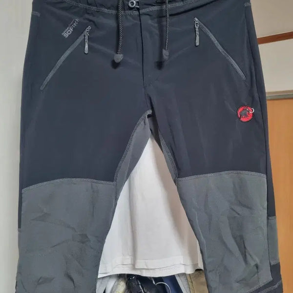 [BUNJANG] Mammut SOFTECH 3/4 Length Pants Black/Grey M (Fits 30-32") / (세탁 완료)맘무트 SOFTECH 7부 바지 블랙/그레이 M 30~32사이즈