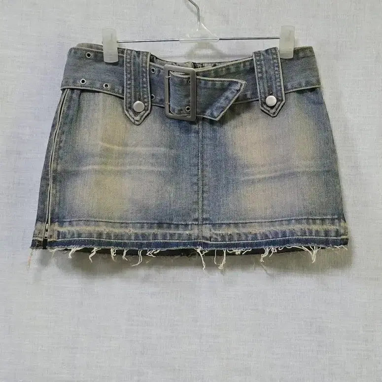 [BUNJANG] CECIL McBEE Y2K Denim Belted Skirt Pants Mini Skirt (Size 25) / 새상품) 세실맥비(CECIL McBEE) 정품 Y2K 데님 벨티드 치마 바지 미니 스커트 25 갸루 리센느 거제 야호