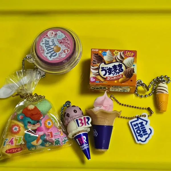 [BUNJANG] Mistop Ice Cream Gacha Strawberry Beads Keychain Bundle Set / 아이스크림 가챠 미니스톱 아이스크림 가챠 딸기 구슬 아이스크림 키링 일괄