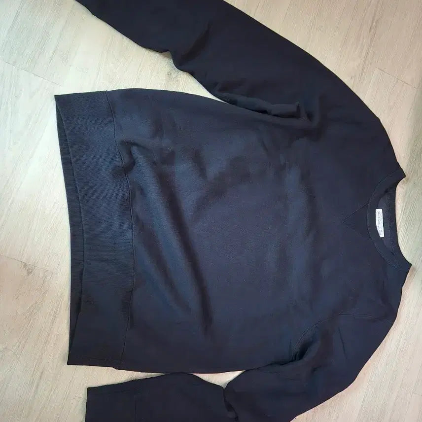 [BUNJANG] Mertensschwanen Sweatshirt Black L / 메르츠비슈바넨 맨투맨 3s48 99 딥블랙 L