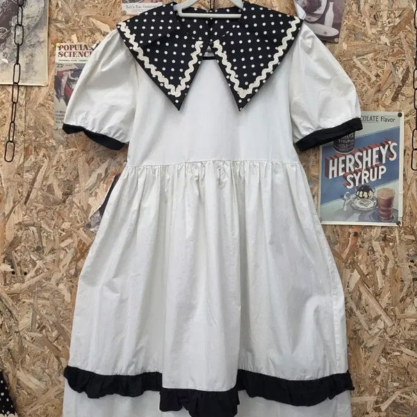 [BUNJANG] Black Frill Contrast A-Line Long Dress / 블랙 프릴 배색 아방핏 라운드 원피스 F