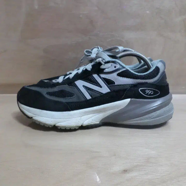 [BUNJANG] New Balance 990 Navy Sneakers / 후루룩구제2 240 뉴발란스990 네이비 운동화 신발 260724