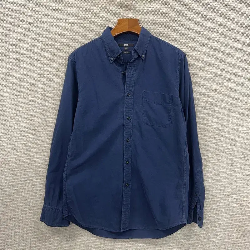 [BUNJANG] Uniqlo Slim Fit Shirt Size 90 / 유니클로 슬림핏 셔츠 90 D09822