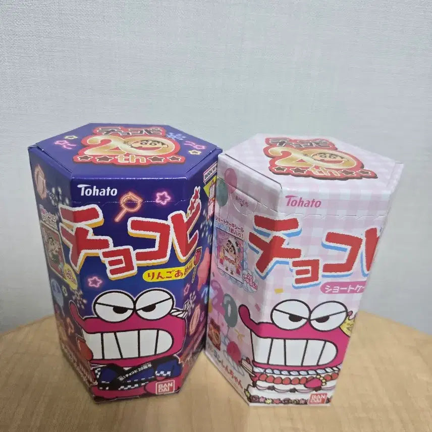 [BUNJANG] Crayon Shin-chan "Choco-bi" 20th Anniversary Limited Edition Shortcake & Ring-o-ame Flavors (2 types) / 짱구 링고아메맛 초코비 2026 쵸코비 20주년 한정판 쇼트케이크맛