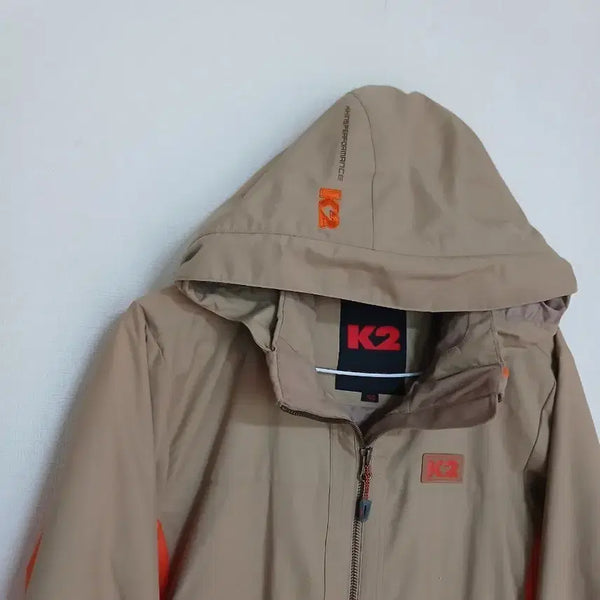 [BUNJANG] K2 Men's Golf Windbreaker Jacket Beige/Orange Size 100 / K2 브랜드의 남성 골프 바람막이 자켓이에요베이지와 오렌지 색상 조합이 멋스러워요사이즈는 100이며, 가슴둘레 100cm, 신장 160~170cm에 적합해요야외 활동이나 일상