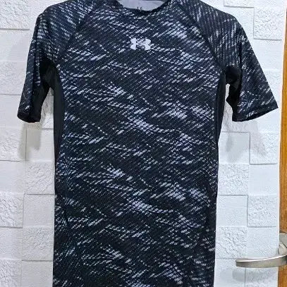 [BUNJANG] Under Armour Pattern Performance Short Sleeve T-Shirt (M) / (Y)언더아머 기능성 반팔 티셔츠 패턴 M