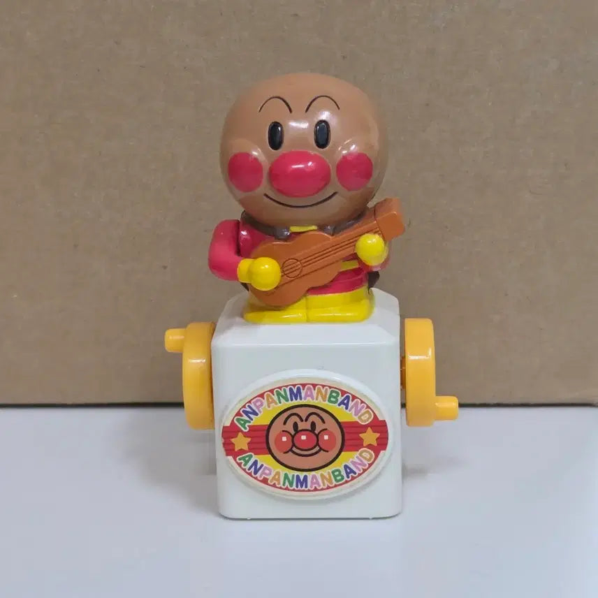 [BUNJANG] Classic Anpanman Guitar Playing Figure / 고전 호빵맨 기타치는 피규어