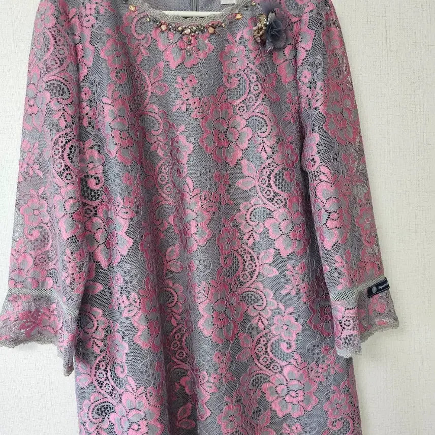 [BUNJANG] Ribbon Double Lace Blouse / 리본 이중 레이스 블라우스