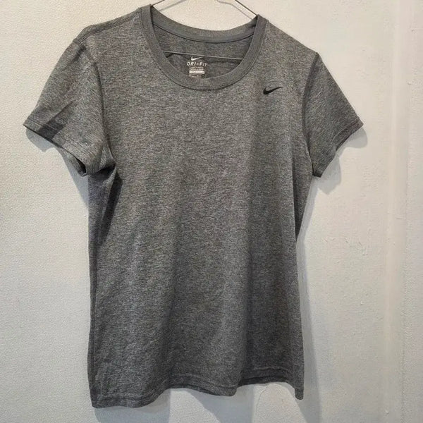 [BUNJANG] Nike Dri-FIT Gray Short-Sleeve T-Shirt / 나이키 드라이핏 반팔 티셔츠 그레이 가58