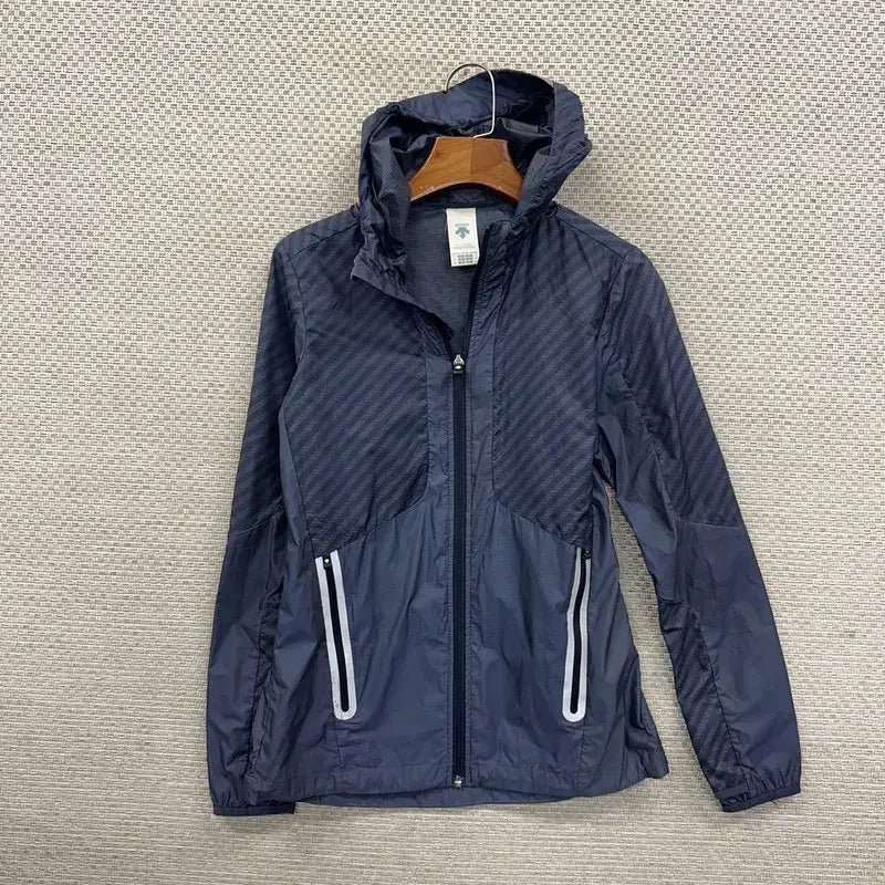 [BUNJANG] Descente Windbreaker Jacket Size 85 / 데상트 바람막이 자켓 85 D09864