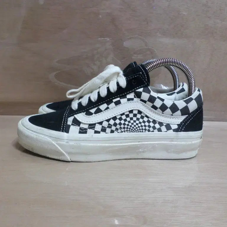 [BUNJANG] Vans Sneakers / 후루룩구제2 220 반스 스니커즈 신발 260724
