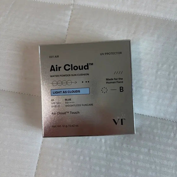 [BUNJANG] VT Air Cloud Water Powder Sun Cushion SPF 50+ PA++++ (Shade 01 Blue) / VT 에어 클라우드 워터 파우더 선 쿠션 01 블루