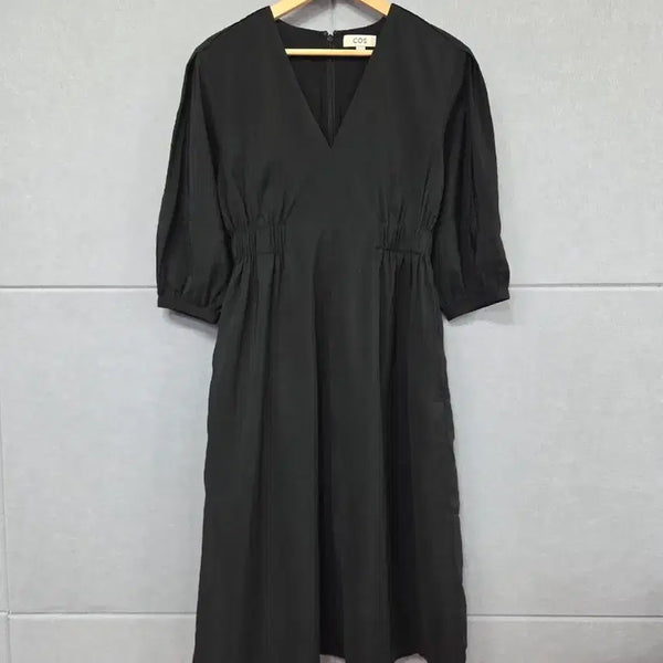 [BUNJANG] COS V-Neck Shirring Modal Dress Black / COS 코스 브이넥 셔링 모달 원피스 블랙