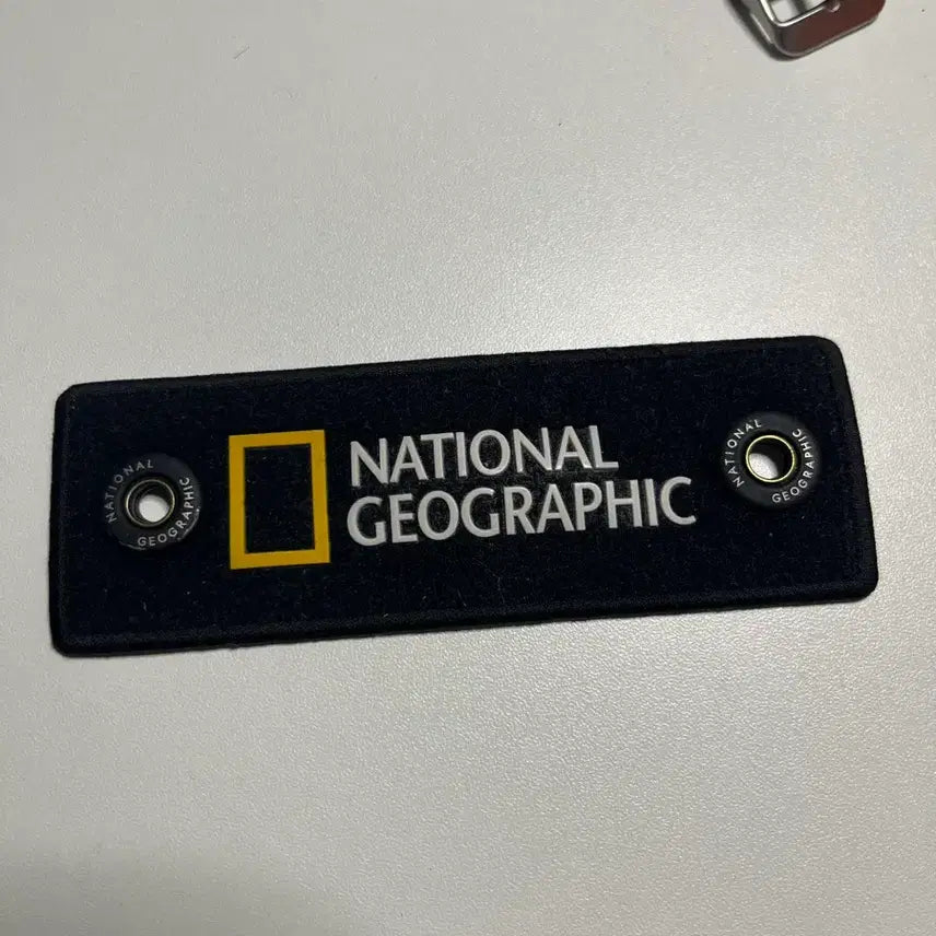 [BUNJANG] National Geographic Logo Patch / 내셔널지오그래픽 와펜
