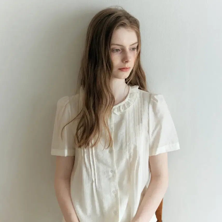 [BUNJANG] YUPPE Pleated Frill Shirt Ivory / 엽페 플리티드 프릴 셔츠 아이보리