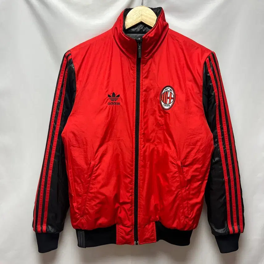 [BUNJANG] Adidas AC Milan Europa Padded Reversible Track Top Jacket (Size 90) / [정품/90] 아디다스 AC밀란 유로파 양면 빨검 누빔 트랙탑 져지 점퍼