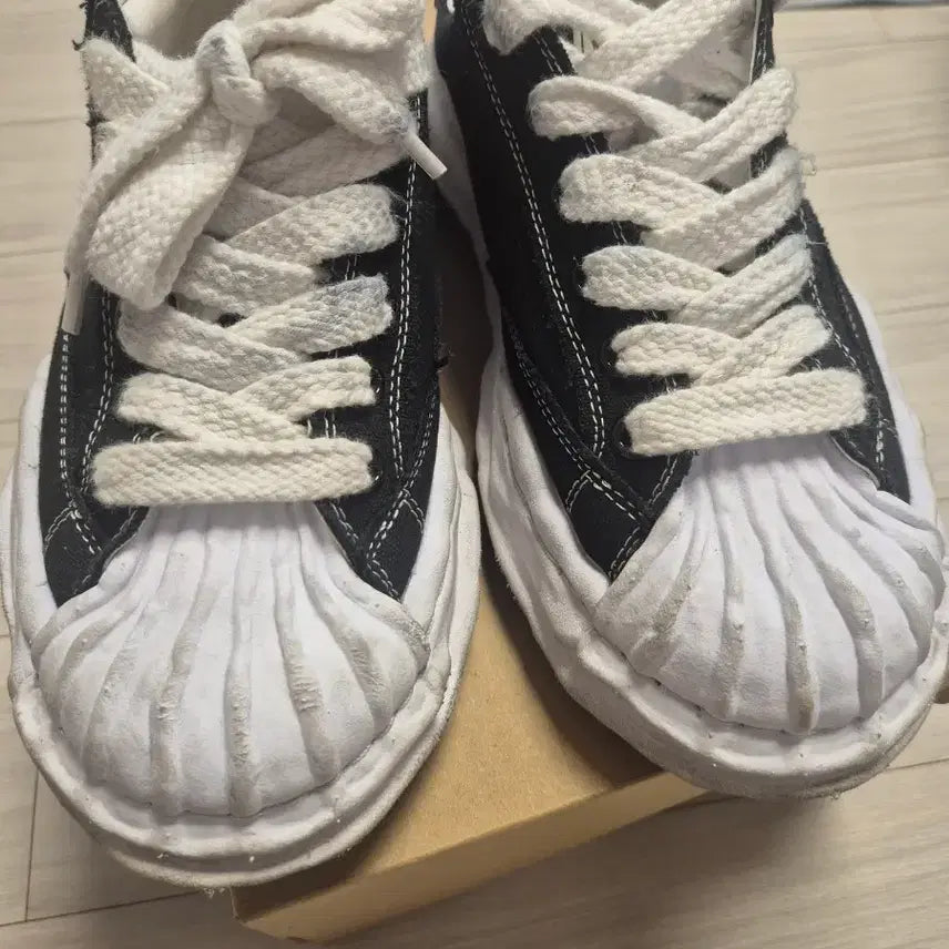 [BUNJANG] Maison Mihara Yasuhiro Blakey Canvas Low Top Sneakers Black / 메종 미하라 야스히로 블레이키 캔버스 로우탑 블랙 42