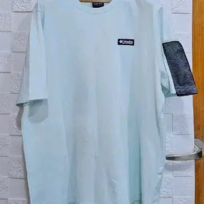 [BUNJANG] Columbia Big Logo Short Sleeve T-Shirt Mint L / (Y)컬럼비아 빅로고 반팔 티셔츠 민트 L