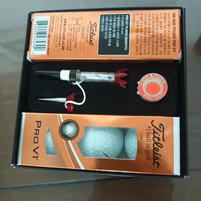 [BUNJANG] Titleist Pro V1 Golf Balls (2-Ball Set with Tee & Marker) / 타이틀리스트 V1 골프공