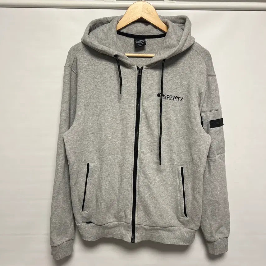 [BUNJANG] Discovery Expedition Gray Hooded Zip-Up Jacket Size 95 / [정품/95] 디스커버리 그레이 후드집업