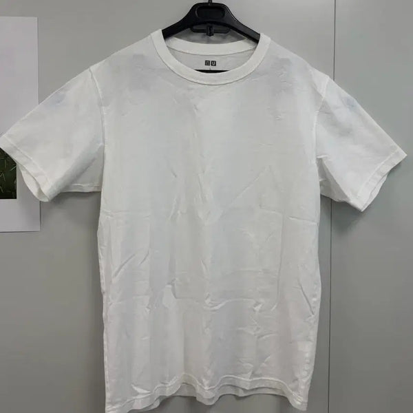 [BUNJANG] Uniqlo Genderless Crewneck T-Shirt - White, Size L / 유니클로 젠더리스 크루넥 티셔츠 L