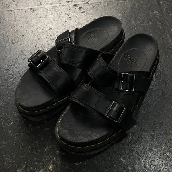 [BUNJANG] Dr. Martens Myles Sandal / 250 닥터마틴 마일스 샌들