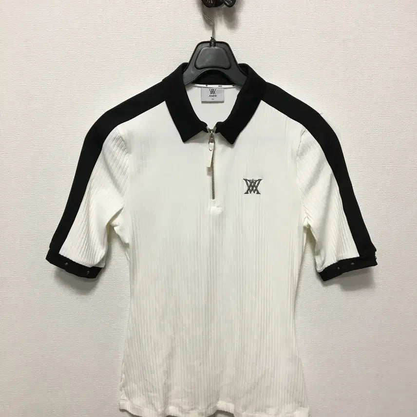 [BUNJANG] Anew Golf Women's Short Sleeve Half-Zip Polo T-Shirt / 정품 어뉴 골프티 여성 반팔 반집업 카라티셔츠