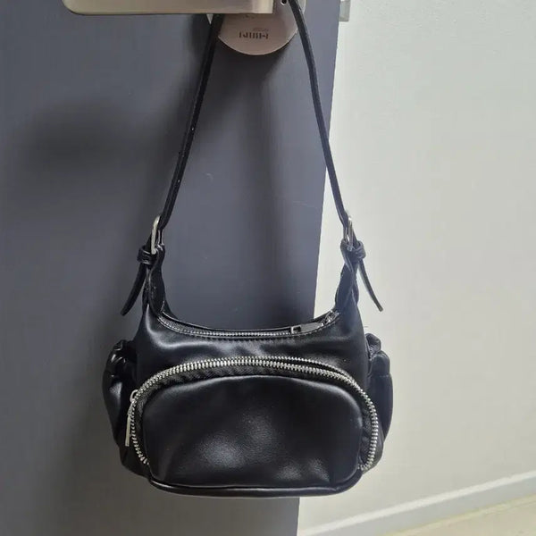 [BUNJANG] Black Mini Crossbody Bag / 미니백 블랙 새상품