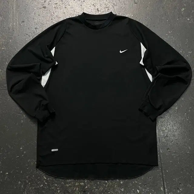 [BUNJANG] Nike Dri-FIT Long Sleeve Shirt / 105 나이키 드라이핏 롱슬리브