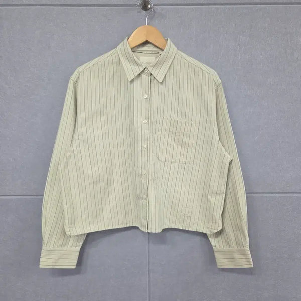 [BUNJANG] Uniqlo JW Anderson Striped Cropped Shirt / (새 상품) 유니클로 JW 앤더슨 스트라이프 크롭 셔츠