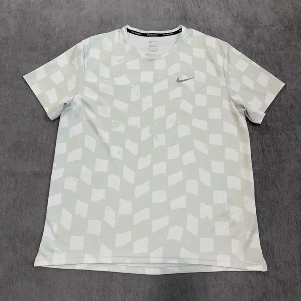[BUNJANG] Nike Dri-FIT Pattern Short Sleeve T-Shirt (L) / L 나이키 드라이핏 패턴 반팔