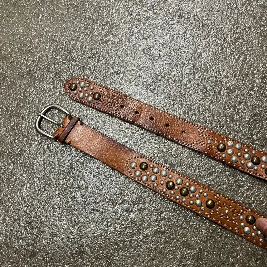 [BUNJANG] Vintage Studded Leather Belt (27-30 inch) / 빈티지 스터드 레더 벨트 (27-30)