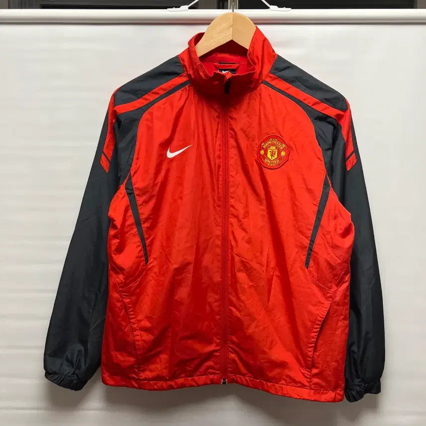 [BUNJANG] Nike Manchester United Training Red Woven Windbreaker (Men's S) / [정품/S] 나이키 맨유 트레이닝 레드 우븐 바람막이