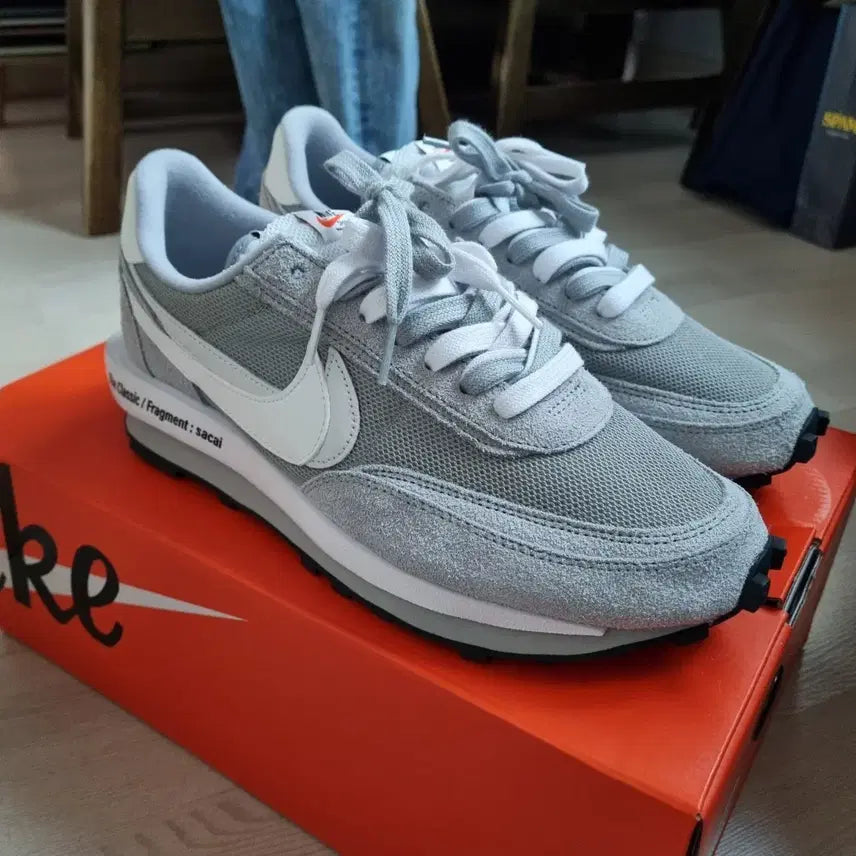 [BUNJANG] Nike x Sacai x Fragment LDWaffle Grey (285) / 나이키사카이 LD와플 프라그먼트 그레이 [285]