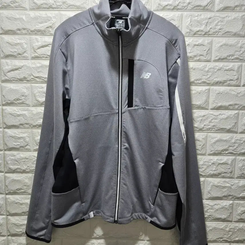 [BUNJANG] New Balance NB Primo Motion Training Zip-Up Jacket / 거의새것/ 뉴발란스 NB프리모션 트레이닝 집업자켓 100