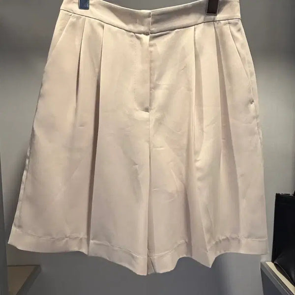 [BUNJANG] Beige Pleated Shorts / 베이지색 플리츠 반바지