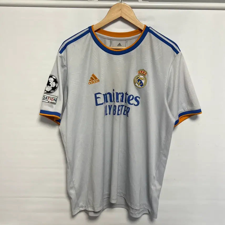 [BUNJANG] Adidas Real Madrid 21-22 Ramos White Jersey 2XL / [정품/2XL] 아디다스 레알마드리드 21-22 라모스 화이트 유니폼