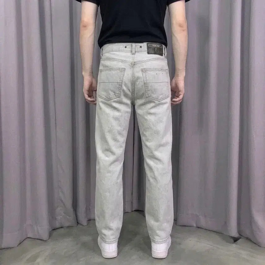 [BUNJANG] Stone Island Vintage Dirty Washing Grey Straight Fit Denim Pants / 정품 빈티지 스톤아일랜드 더티워싱 그레이 스트레이트핏 데님팬츠 (No.129)