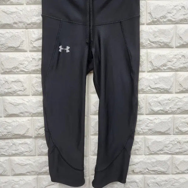 [BUNJANG] Under Armour Women's Training Leggings (Size M) / 언더아머 여성 트레이닝 레깅스 M사이즈 k1170