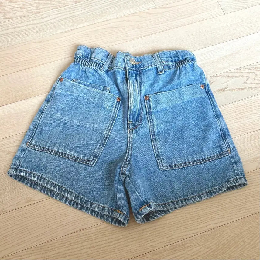 [BUNJANG] ZARA Light Wash High-Waisted Denim Shorts / ZARA 연청 하이웨스트 데님 반바지