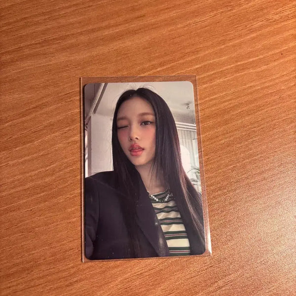 [BUNJANG] NewJeans Haerin Official Photocard / 뉴진스 해린 공식 포토카드