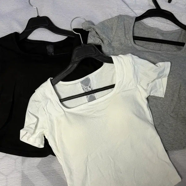 [BUNJANG] Square Neck Short Sleeve T-Shirt 3-Piece Set with Built-in Cami / 캡있는 스퀘어넥 반팔티 3종 세트